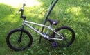 Bíle BMX GT