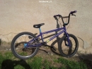 prodám BMX specialized satin