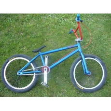 VELICE DOBRÉ BMX ZA VELICE SLUŠNOU CENU