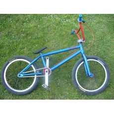 VELICE DOBRÉ BMX ZA VELICE SLUŠNOU CENU