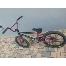 Prodám BMX kolo (21 rám)