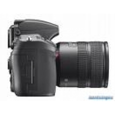 Nikon D700 SLR tělo s 24-70mm f / 2,8 G a Sandisk 8GB ..... 1,200 eur