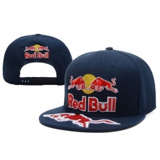 Red Bull kšiltovky